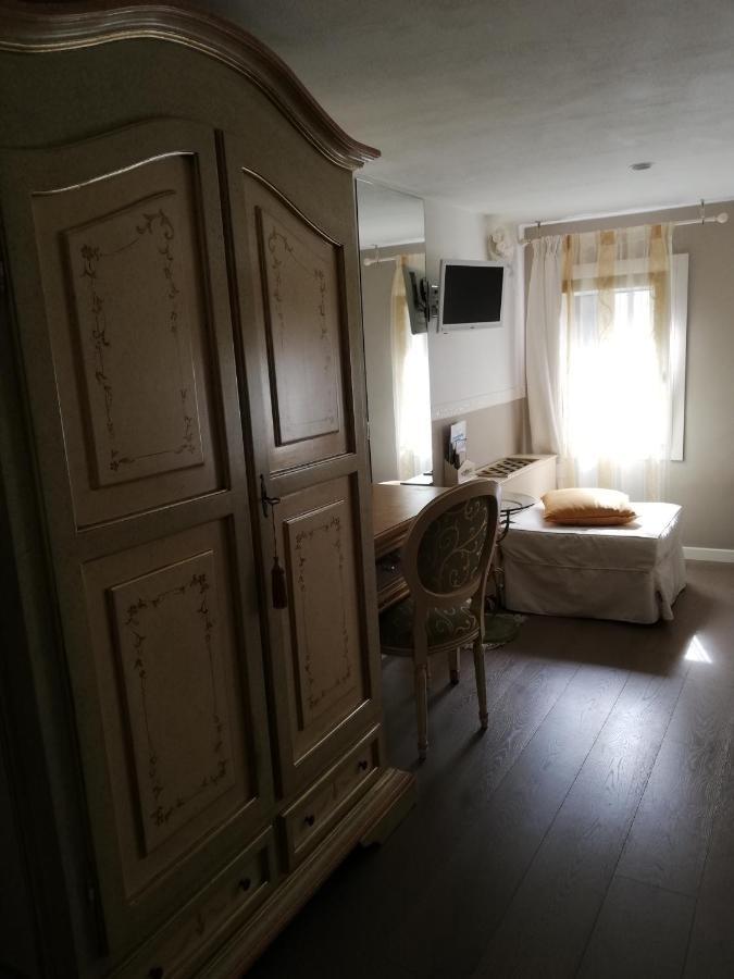 B & B San Domenico Кьоджа Экстерьер фото